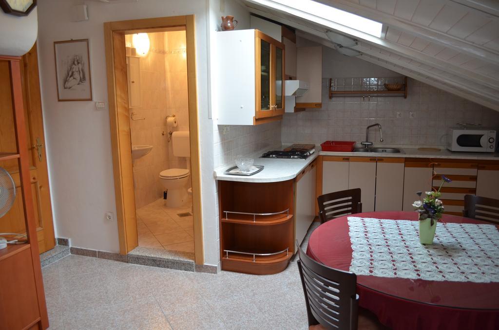 Winery WIPACH&Guesthouse Koren Vipava Zimmer foto