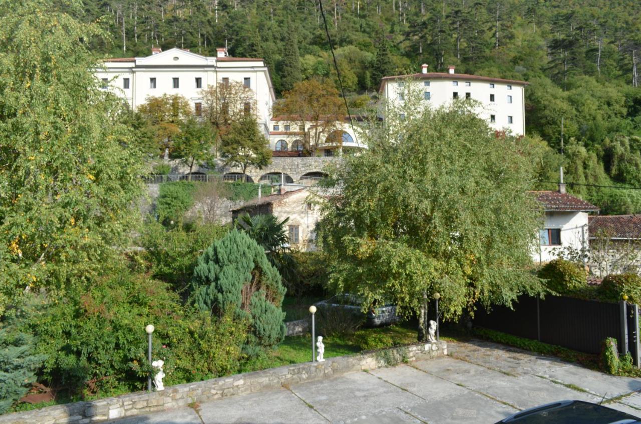 Winery WIPACH&Guesthouse Koren Vipava Exterior foto